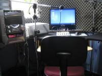 /album/galeria%20de%20fotos%3a%20a%20radio%20web%20gospel%20eterna%20gratid%c3%a3o/estudio2-jpg/